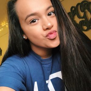 Meet your Posher, Kacey